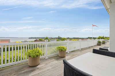 Hybenvænget 11