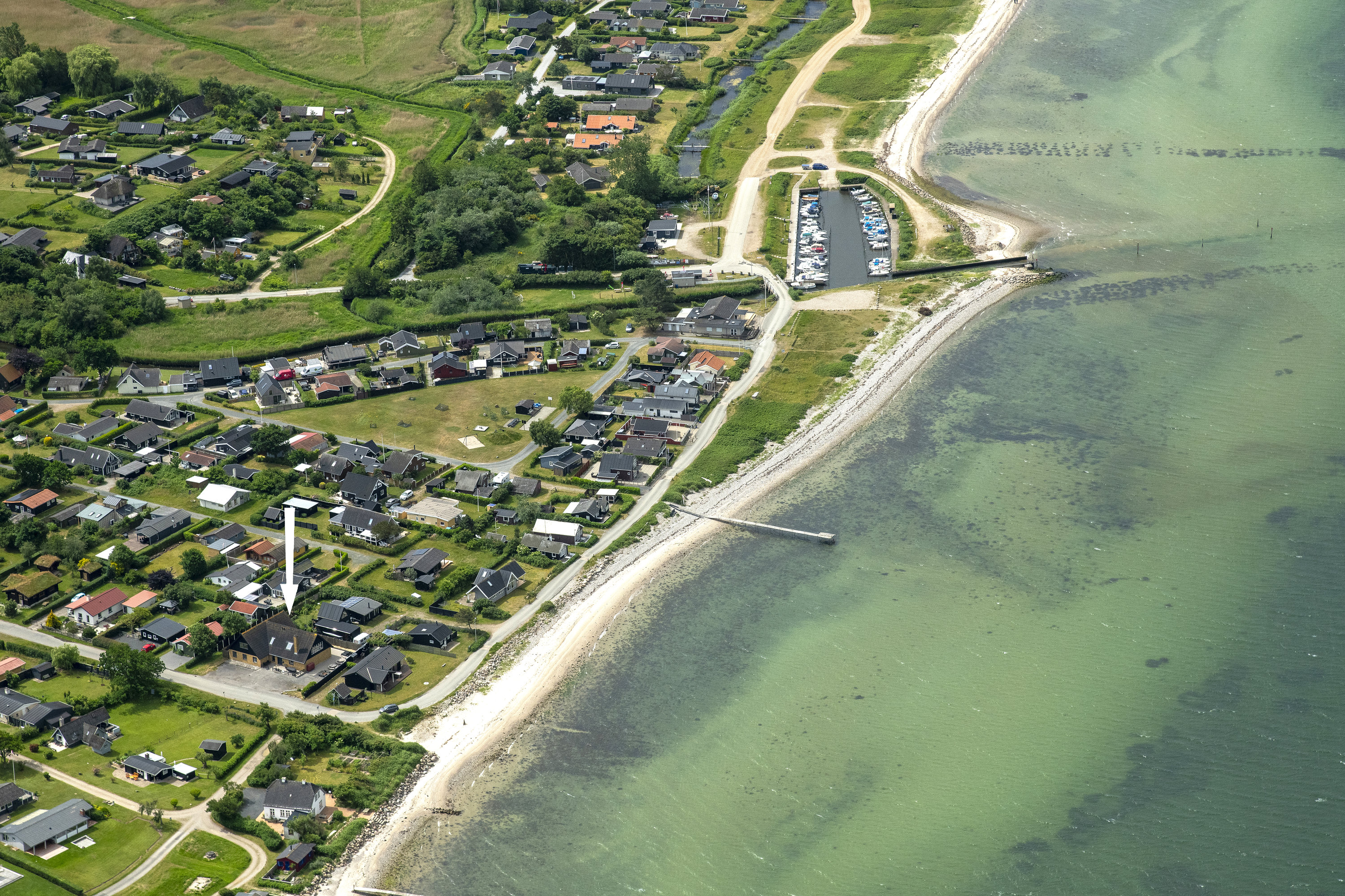 Fritidshus på Bro Strandvej 38 5464 Brenderup Fyn.