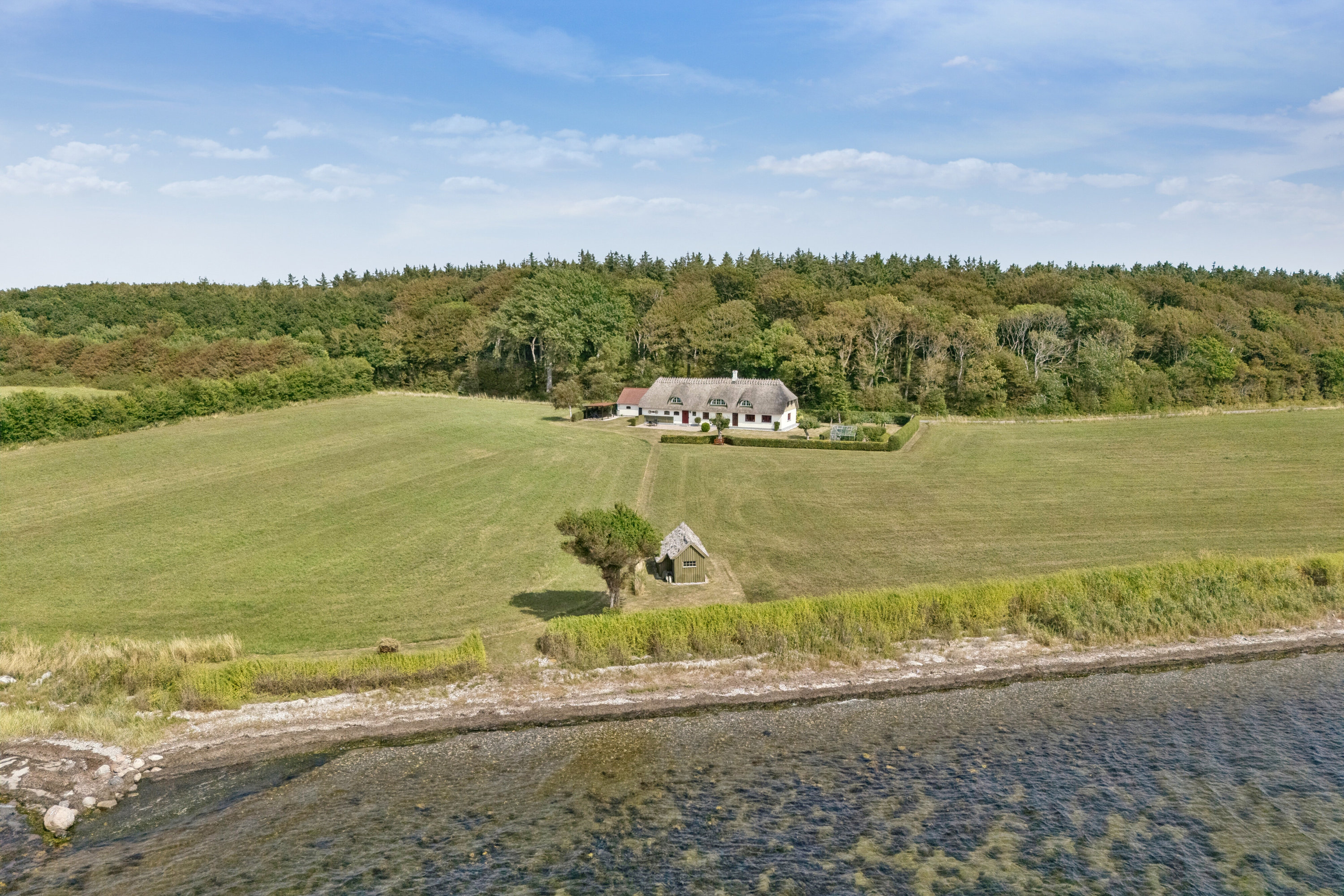 Landejendom på Vornæs Skovvej 28 5700 Svendborg.